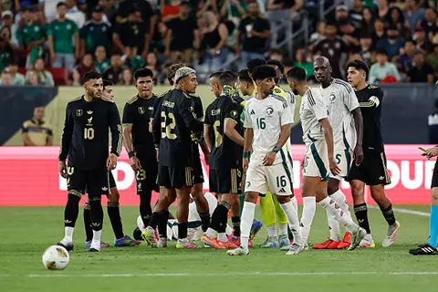 قائمة منتخب السعودية لوديتي مقدونيا والتشيك